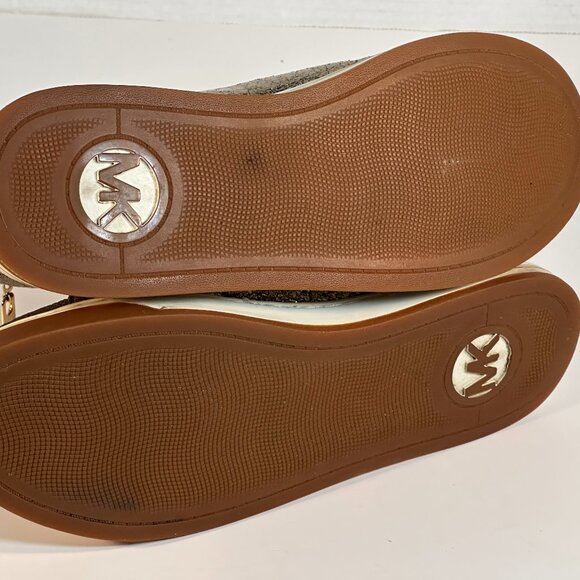 Women's size 7.5 Golden soft booties - Picture 8 of 13